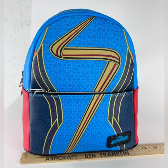 NWT Marvel Studios Ms Marvel Loungefly Mini Backpack - Picture 4 of 5